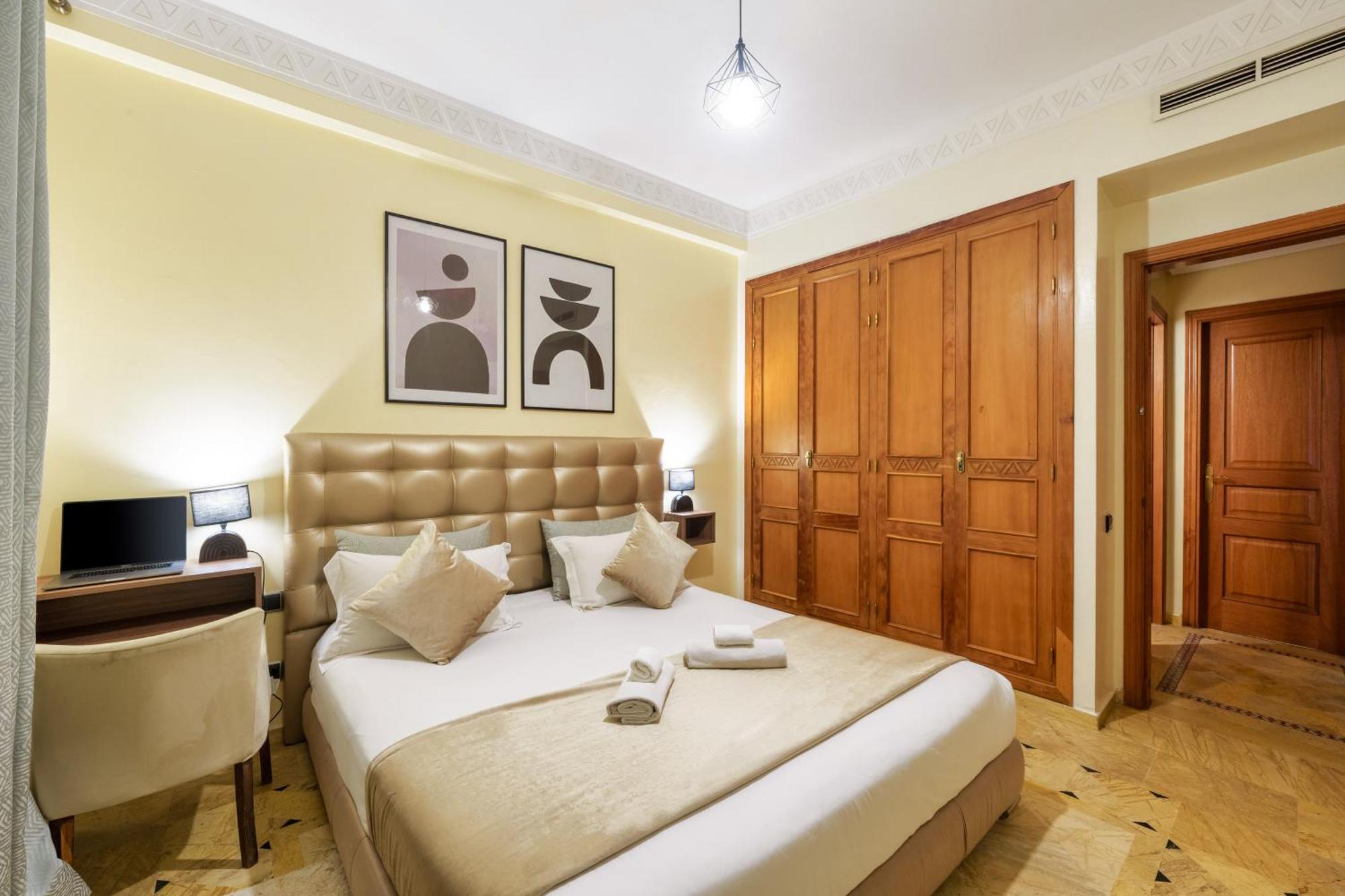 Appartement Haut Standing Gueliz Plaza Avec Vue Marrakesch Exterior foto