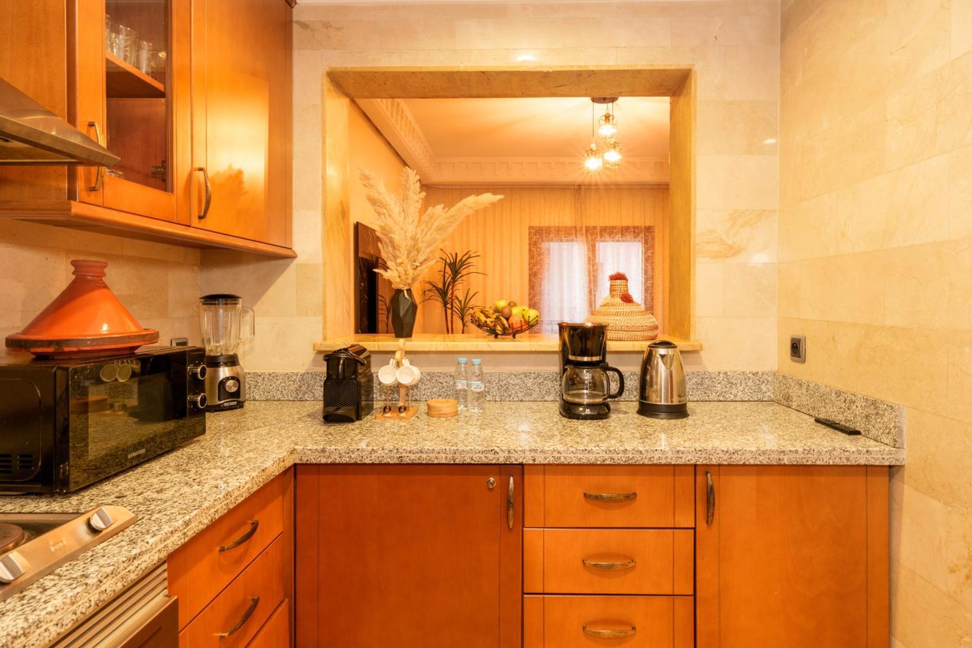 Appartement Haut Standing Gueliz Plaza Avec Vue Marrakesch Exterior foto