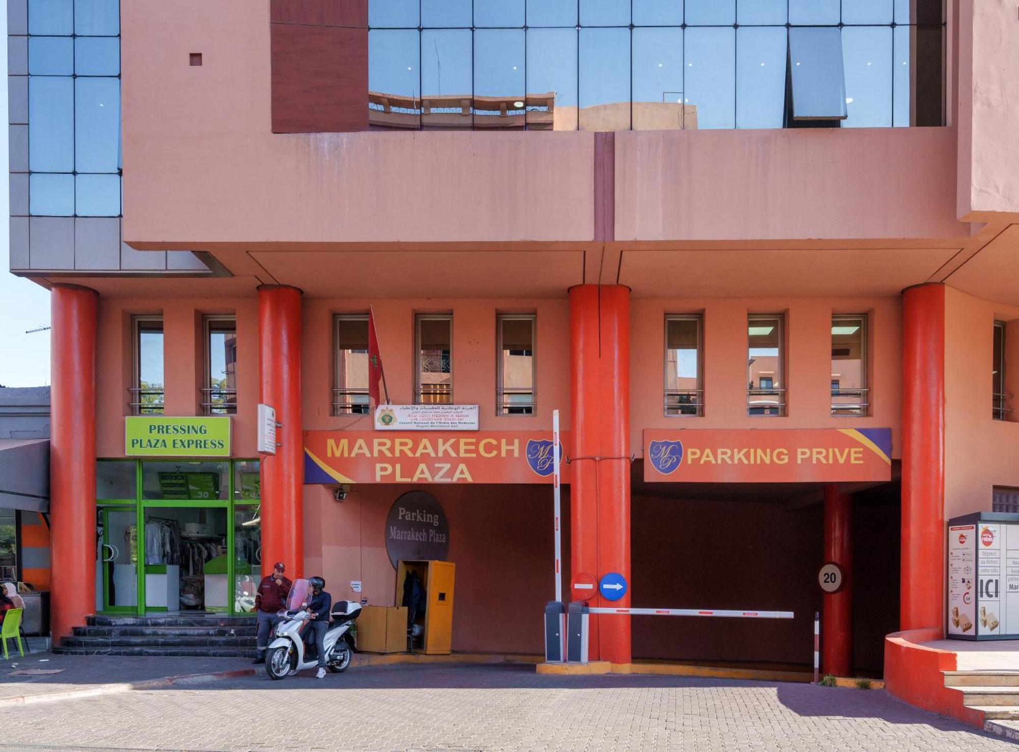 Appartement Haut Standing Gueliz Plaza Avec Vue Marrakesch Exterior foto